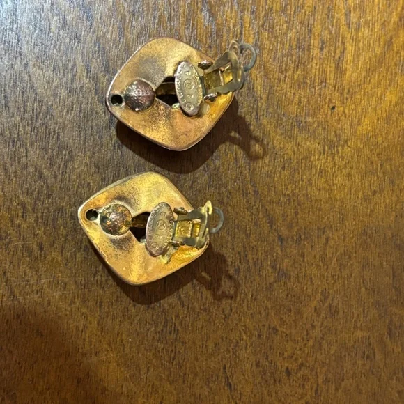 Chanel Vintage Coco Mark gold plated diamond motif Clip on Earrings - Picture 2 of 7